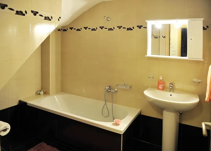 柠檬树别墅 * 奈德里